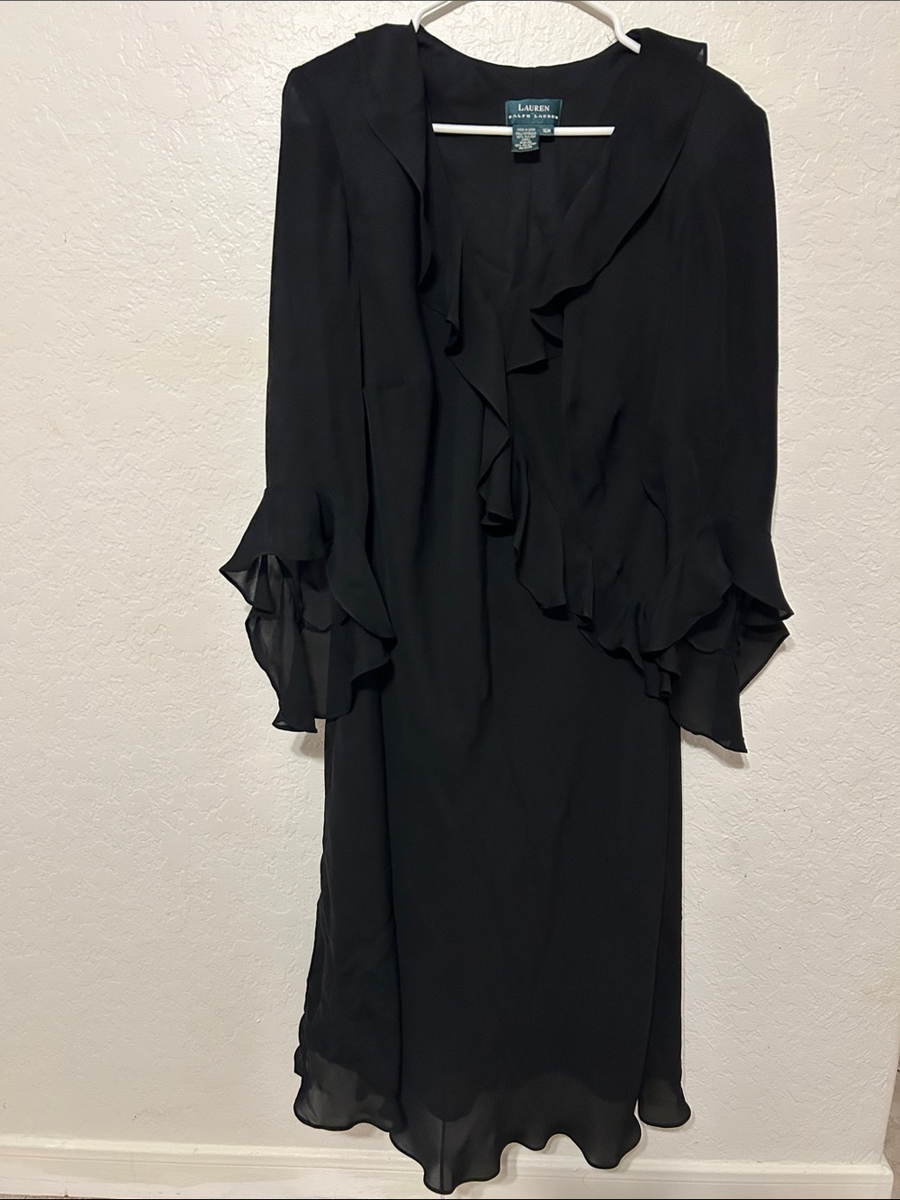 🎼Lauren Ralph Lauren Black Ruffle-Trim Long Sleeve Dress size 16W GUC